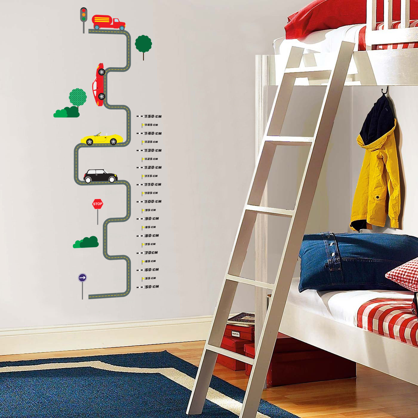 Tableau de hauteur de croissance du circuit routier pour autocollant mural pour enfants WC197